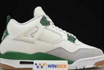 4 Jordan Green